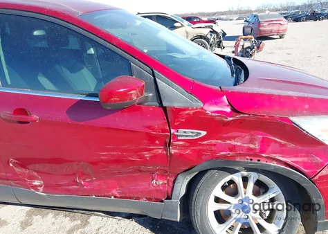 2017 Ford Escape Se z USA, uszkodzony, nr VIN 1FMCU0GDXHUC48864